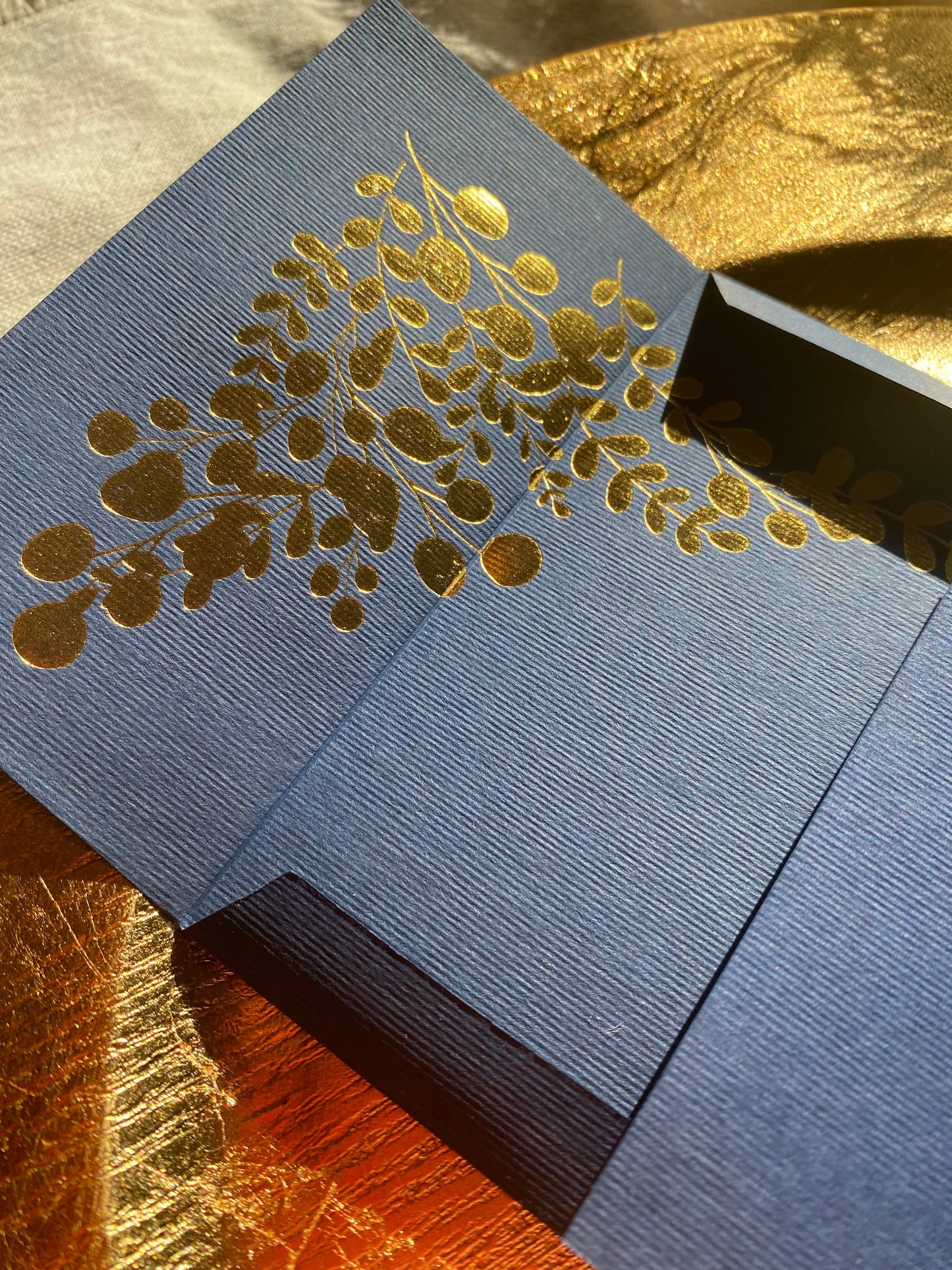 Sobre Saco Azul Matte + Folia Hojas