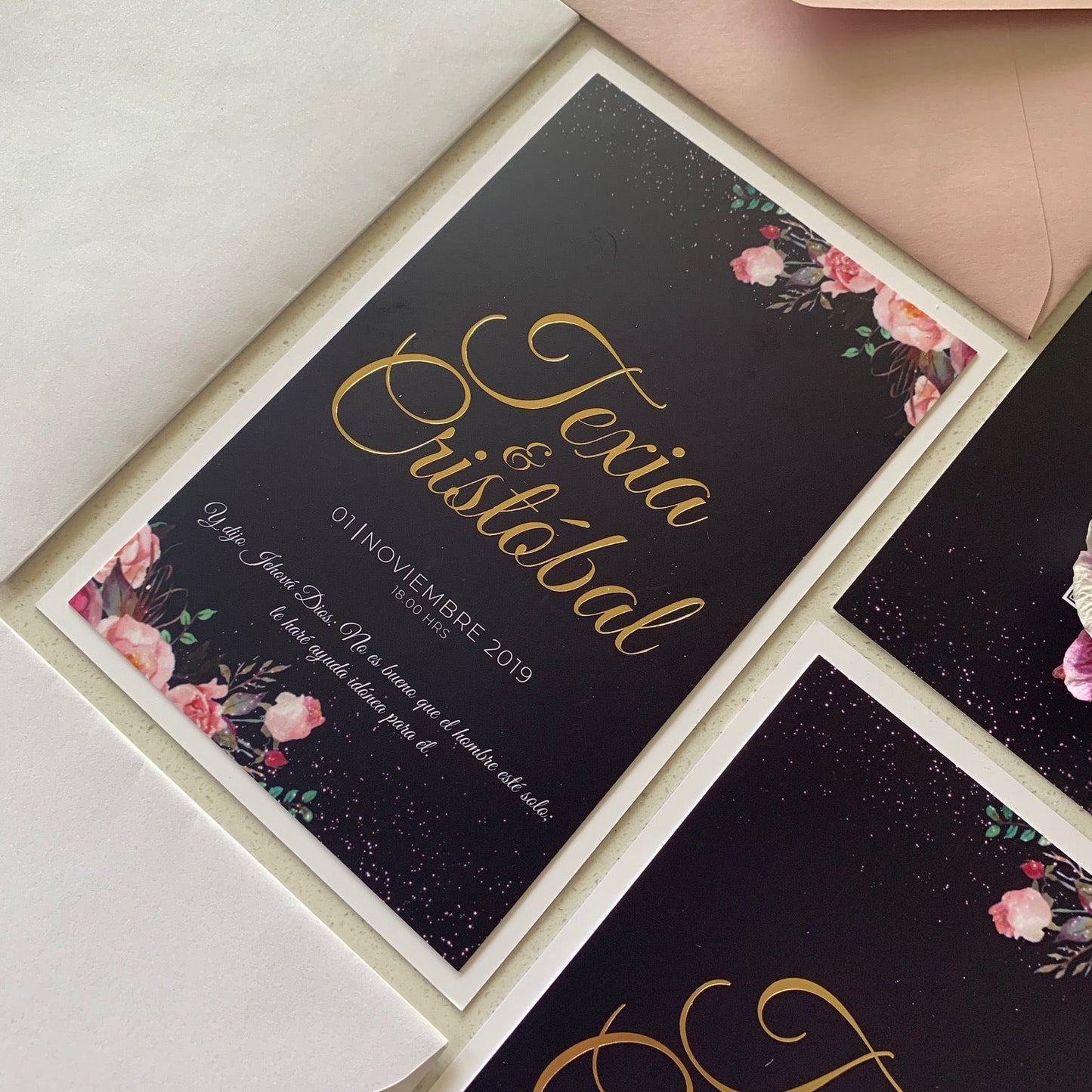 Invitación Floral Marco Blanco