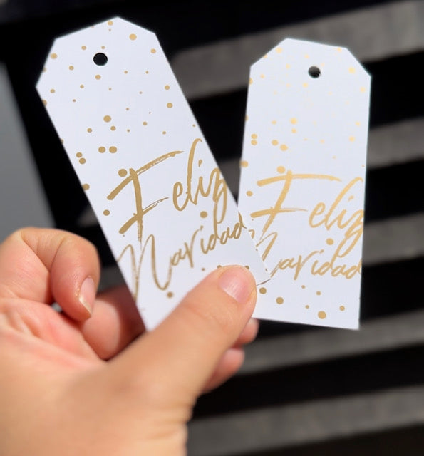 100 Etiquetas Feliz Navidad Dorado