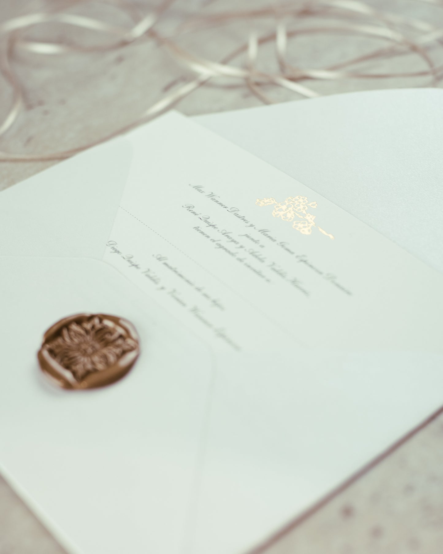 Invitación de Matrimonio Royal | Diseño Clásico Elegante y Personalizable