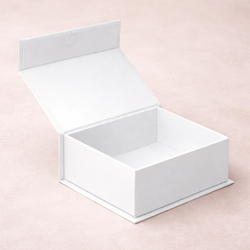 Caja Imantada de Cartón Duro Personalizada 8 x 8 x 3 cm