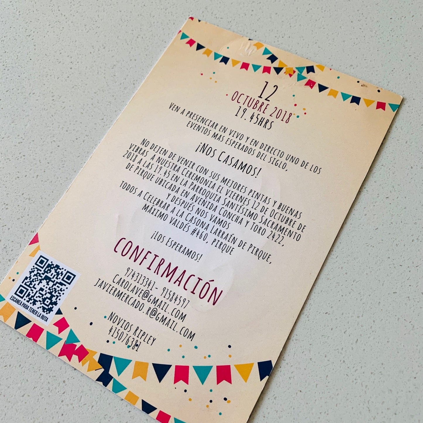 Invitación de Matrimonio Confetti | Invitación Temática Festiva y Colorida Personalizable