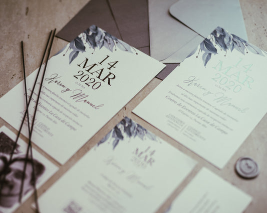 Invitación Floral Blue – Invitación de Matrimonio Floral Elegante Personalizable