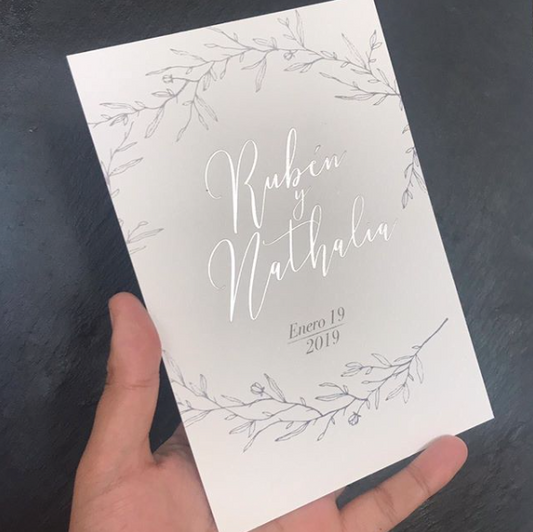 Invitación Handmade Paper – Invitación de Matrimonio Artesanal en Papel Hecho a Mano
